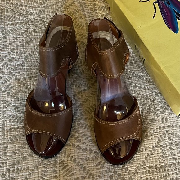 FLY LONDON Open Toe Wood Block Heel Sandals size EU 40 US 9.5 NEW!! - Picture 4 of 8